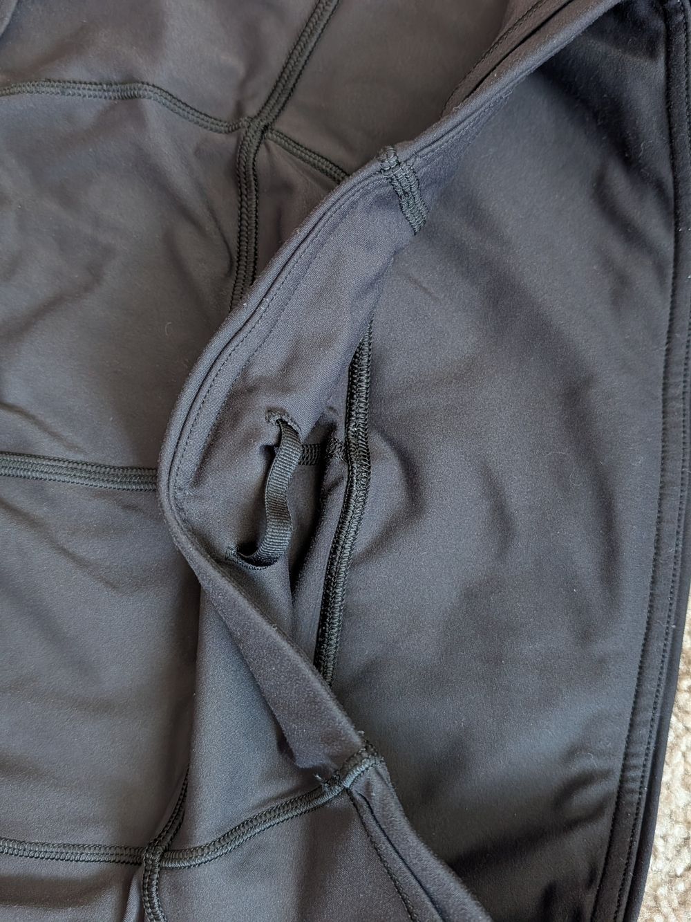 Lululemon Black Suede Fast and Free High-Rise Tight 28" Inseam Leggings Size 4 - Picture 7 of 16
